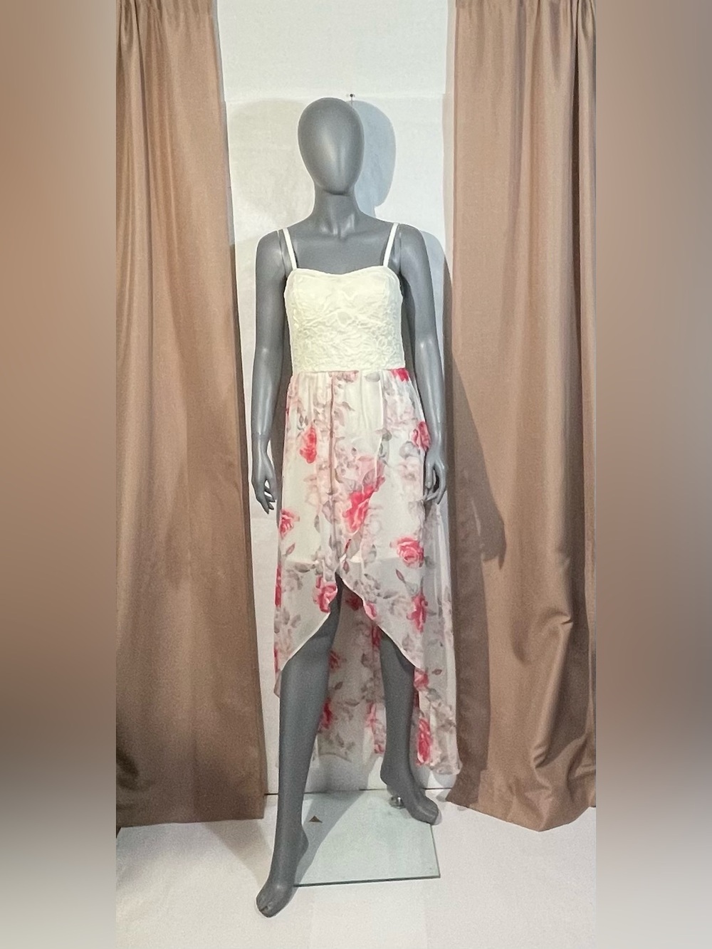 NWT Lily Rose Large White & Pink High-Low Maxi Floral Lace &  Chiffon Sun Dress